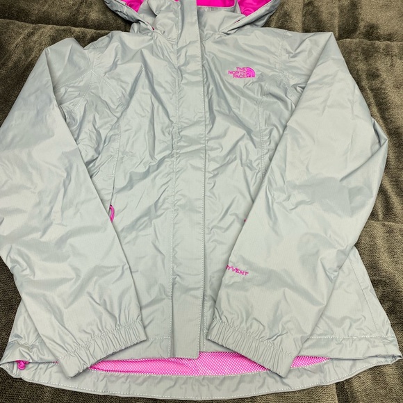 NWOT The North Face Jacket- breast cancer edition - Picture 2 of 7